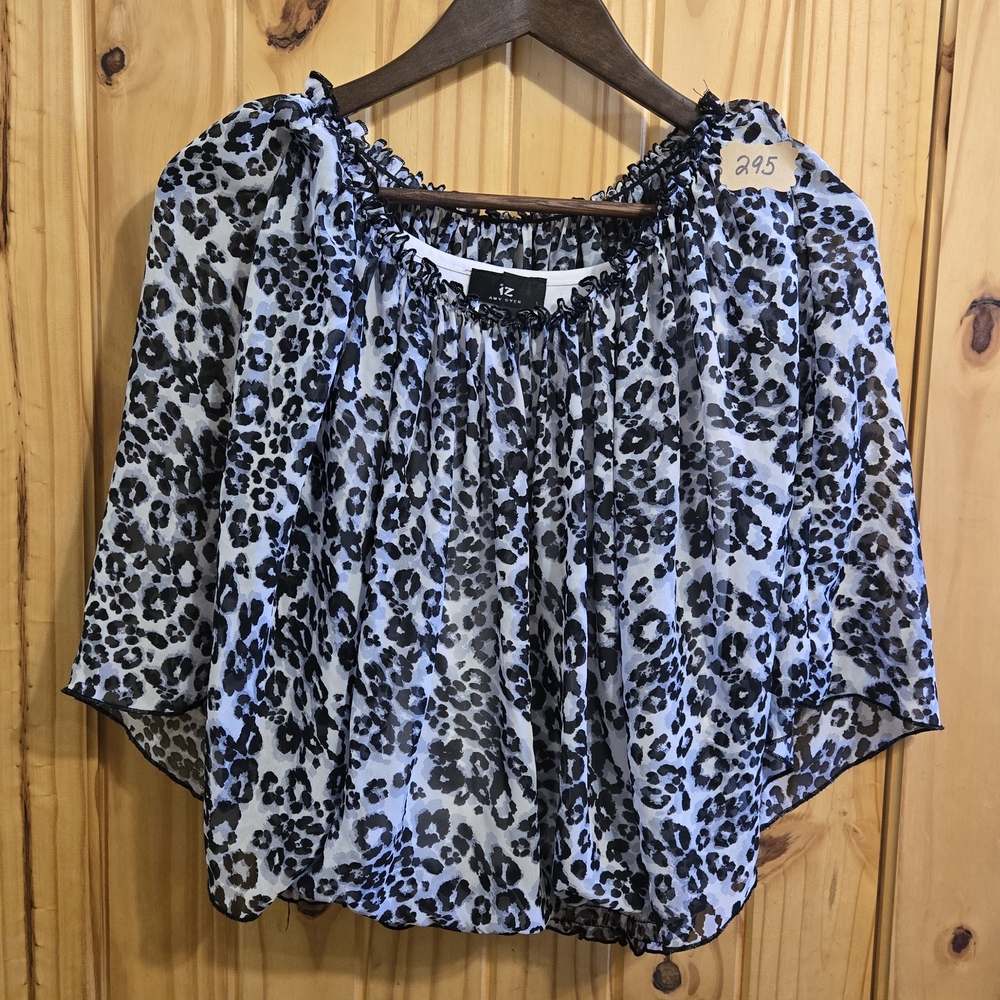 IZ Byer Black and White Leopard Print Women's Top‎
